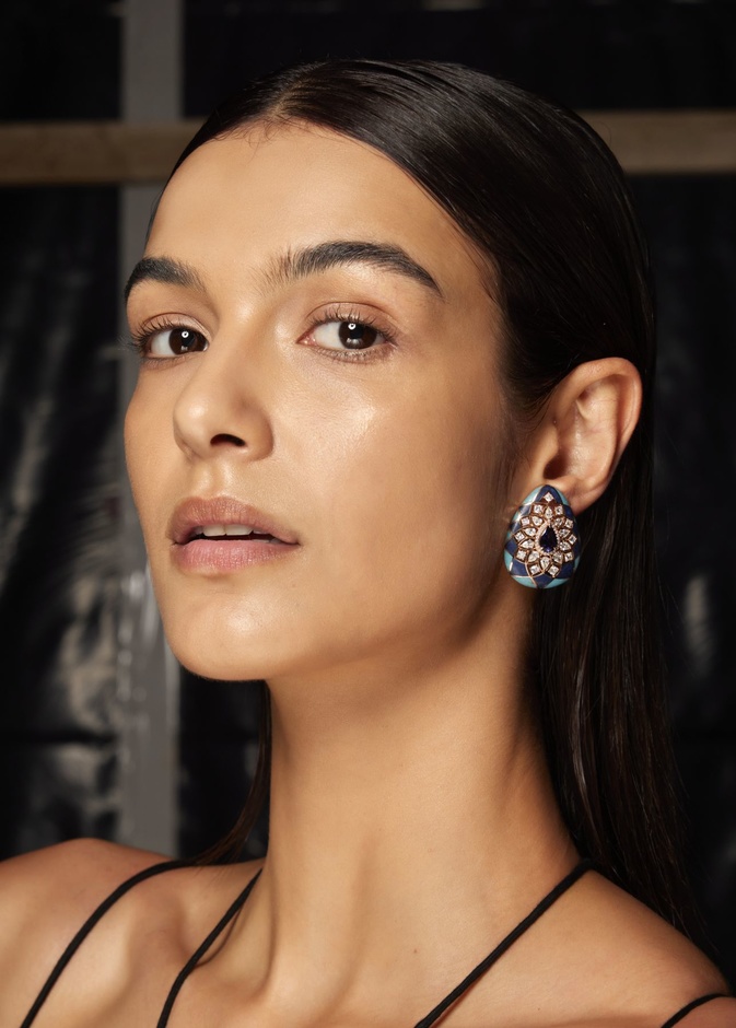 تعرفي على صيحة تنحيف الخدود من خلال الإجراءات التجميلية