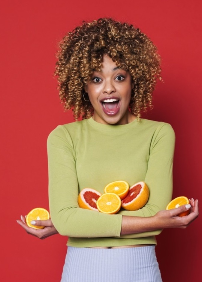 الحمضيات فاكهة غنية بالفوائد الصحية