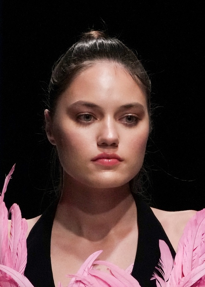 طرق تجميلية للتخلص من تجاعيد الجبهة بسرعة