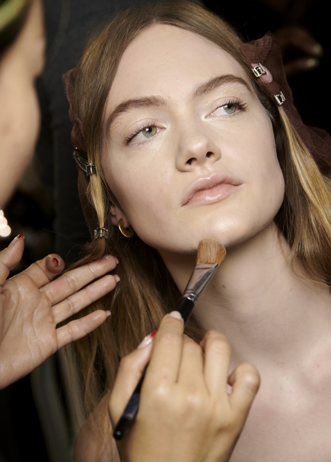 اتبعي النصائح المقدمة للحفاظ على مكياجك  ولتفادي اصابة بشرتك بالامراض المتنوعة