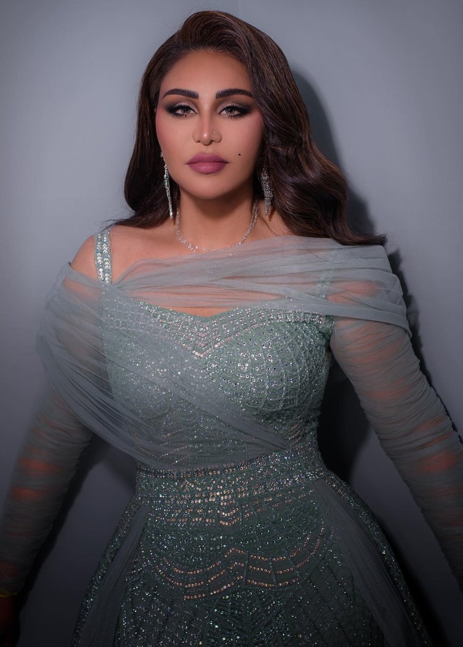 الفنانة أحلام