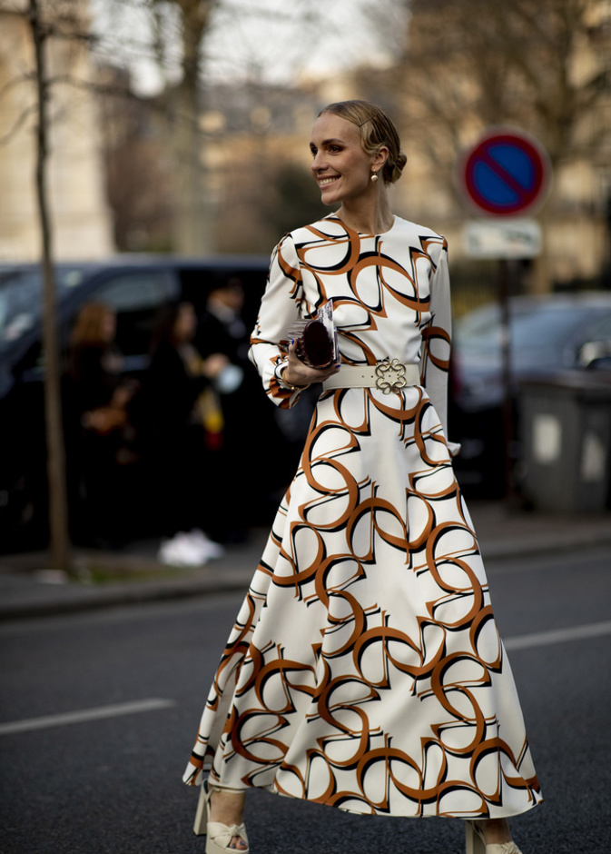 الفساتين الطويلة للوك خريفي لافت من Street style