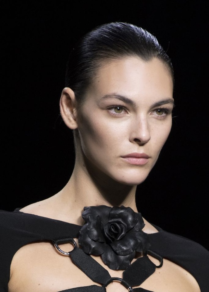 دليلك الجمالي عند شراء الكريمات المُضادة للتجاعيد مع بداية العام الجديد... لا تستغني عنه