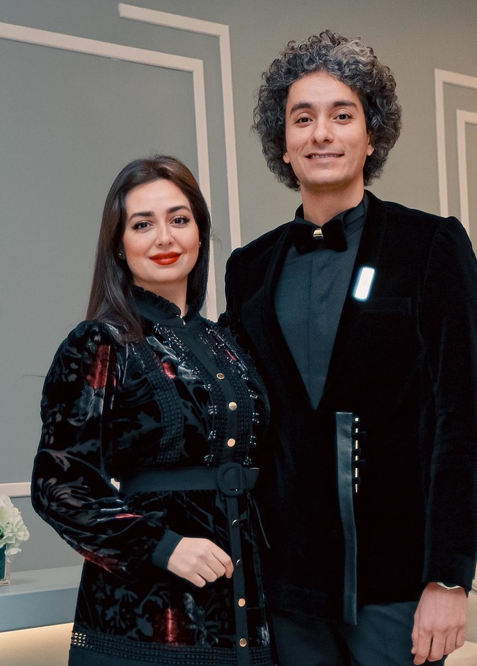 هبة مجدي وزوجها 