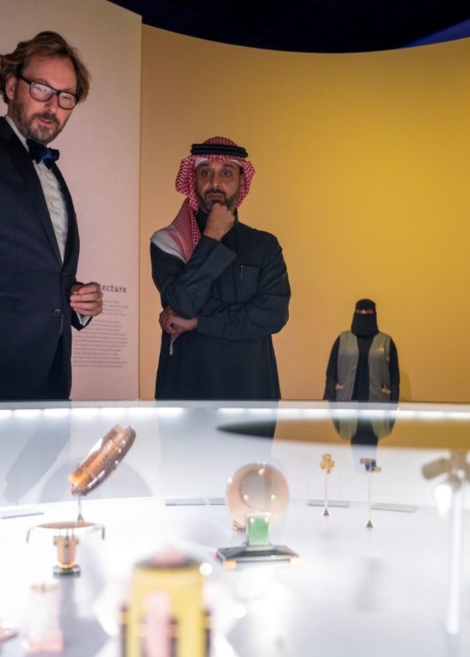 افتتاح معرض "الزمن، الطبيعة، الحب لدار فان كليف أند آربلز" في المتحف الوطني