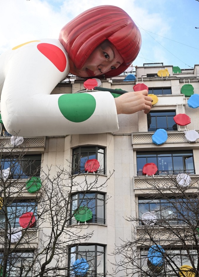 ابداعات فنية لا حدود لها تواكب التصاميم المميّزة بتوقيع أشهر دور الأزياء