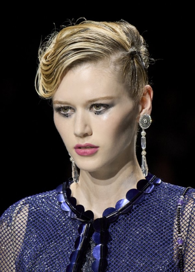  أحمر شفاه زهري من دار Giorgio Armani Privé