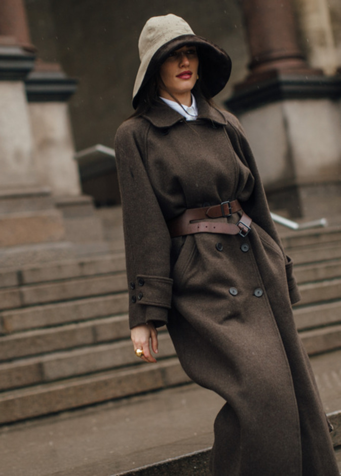 تنسيق قبعات الرأس من إطلالات Street style