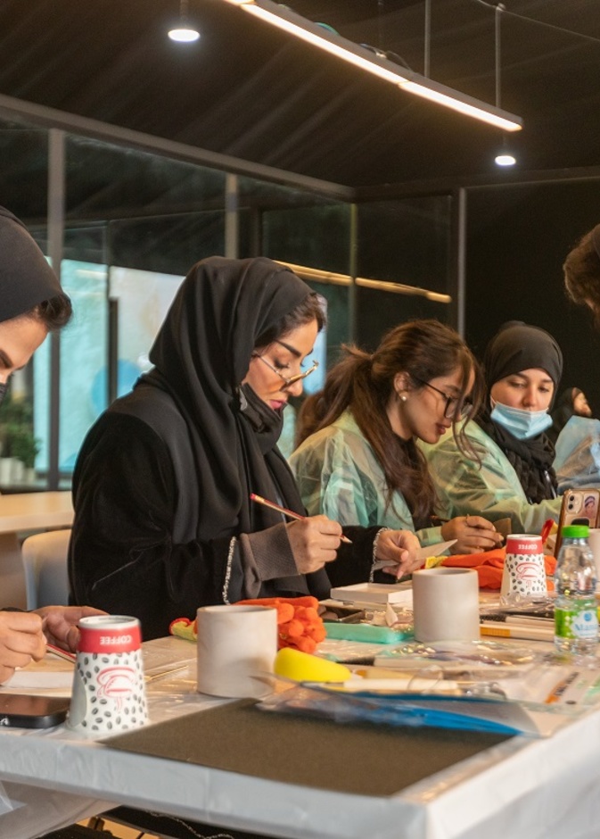 برنامج الشراكة المجتمعية لطويق للنحت