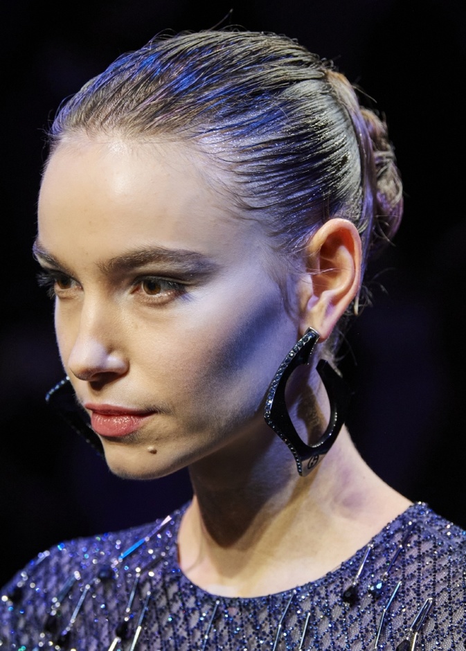 علاج التهاب الجلد في بشرة المرأة