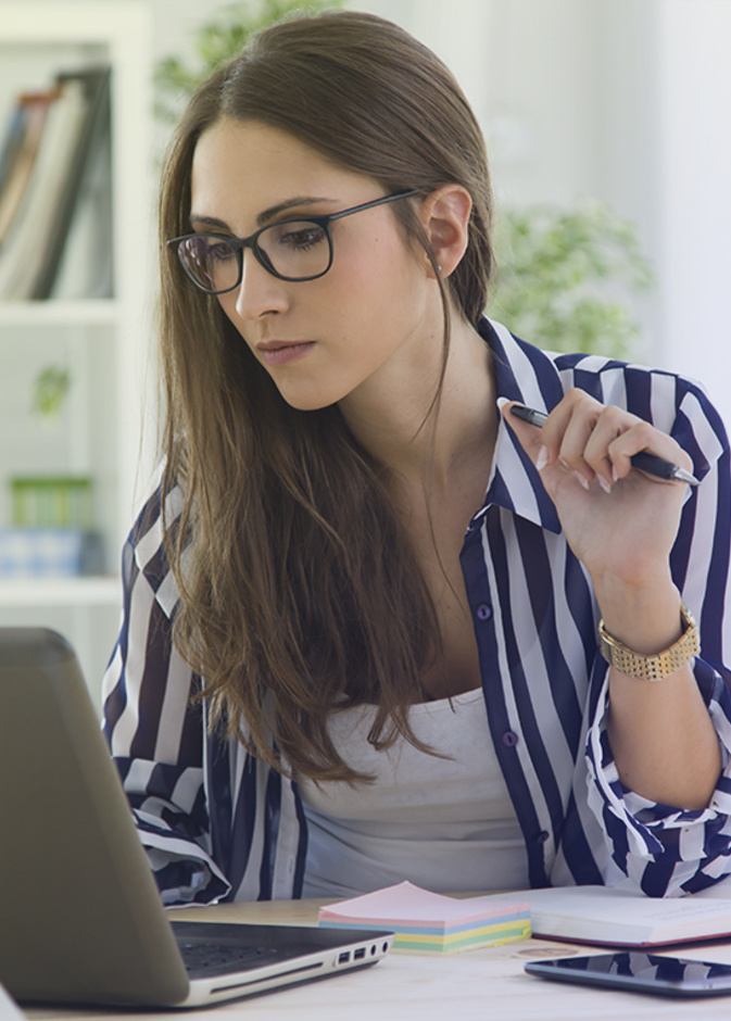 التأقلم مع مشاكل العمل وانجاز المهام الوظيفية بدقة أحد طرق التعامل معها باحترافية