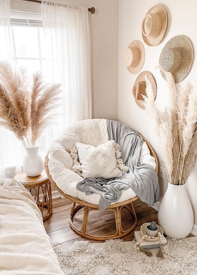 ركن للاسترخاء دافئ وبسيط