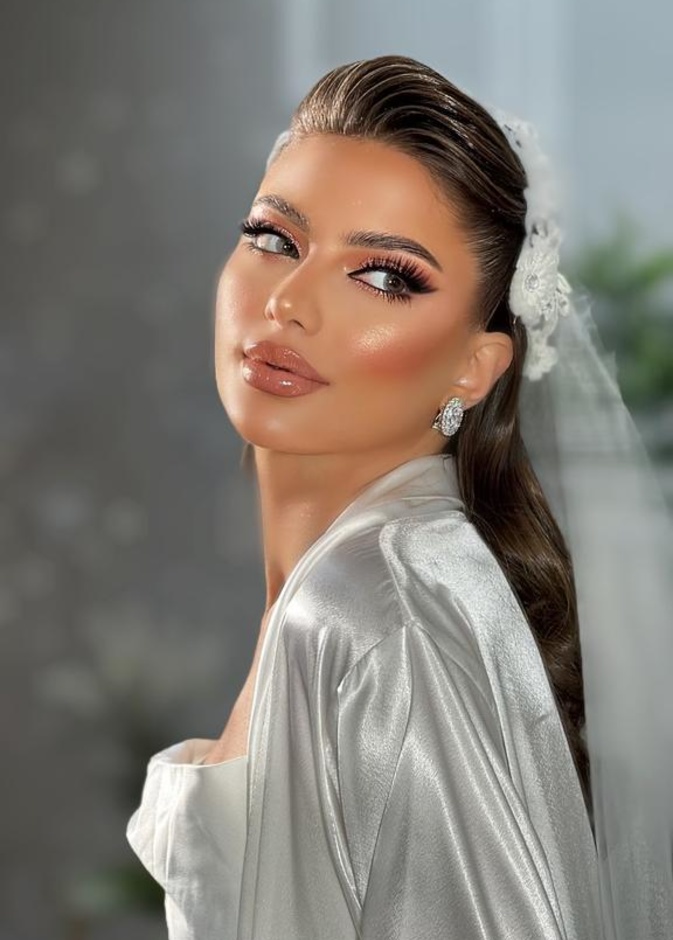 تسريحة مزينة الشعر فاتن عمر