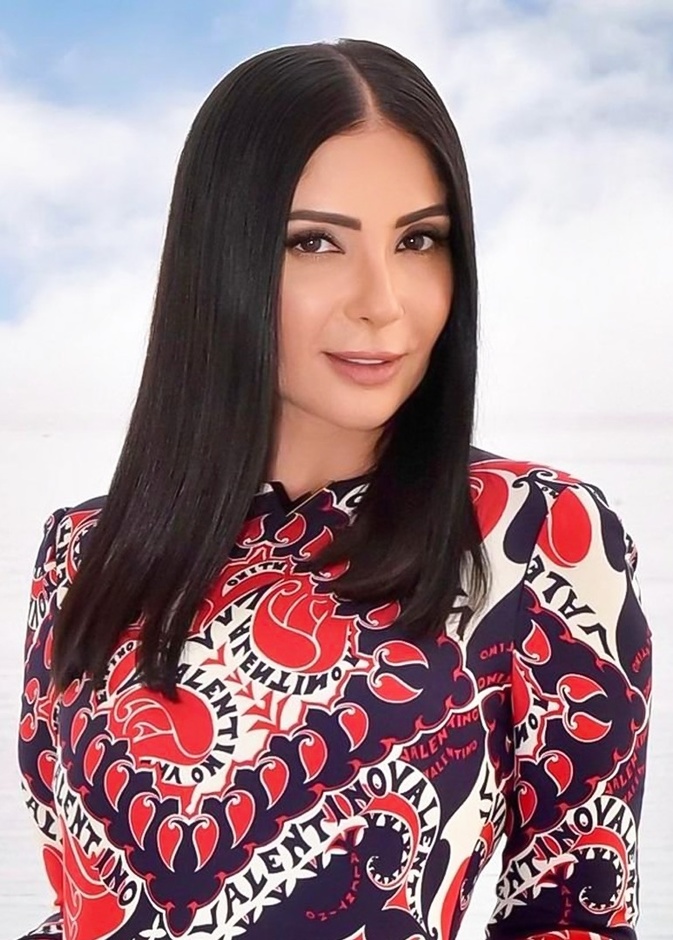 منى زكي