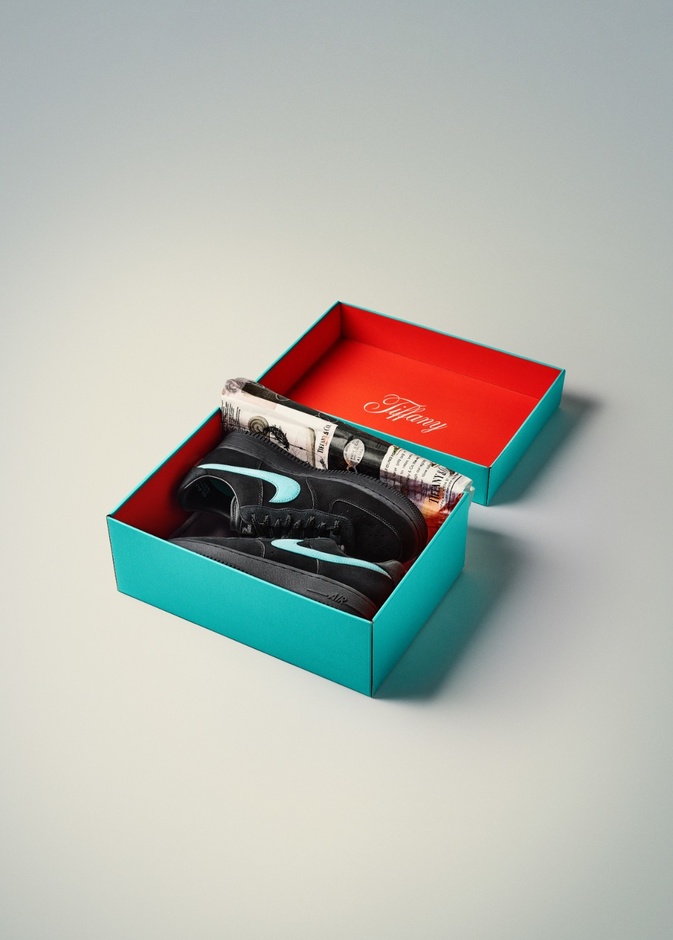 تعاون Tiffany & Co مع  Nike