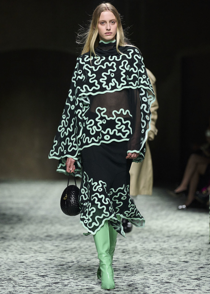 مجموعة Bottega Veneta لخريف وشتاء 2024 في ميلانو