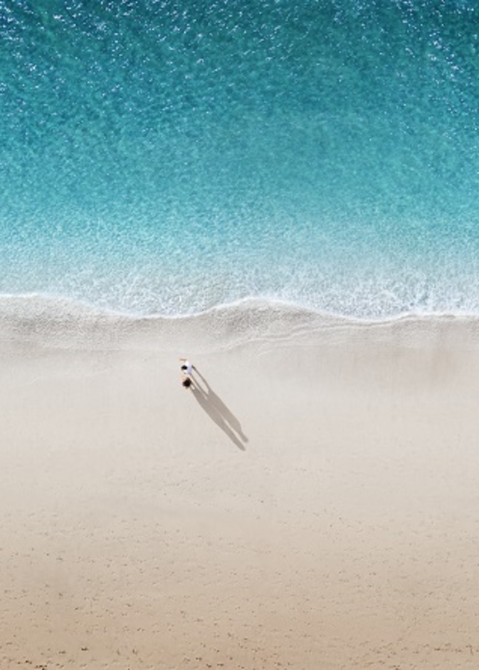 السعديات أبوظبي أفضل شاطئ في الشرق الأوسط: عالم من الخيال والملاذات الجذابة 