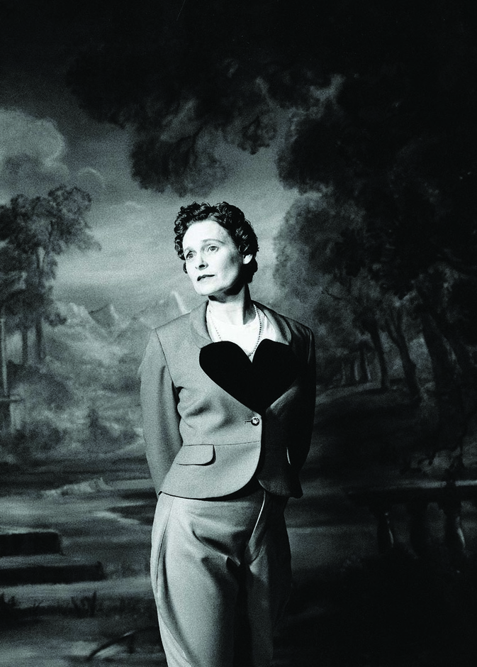 VIVIENNE WESTWOOD - ١٩٨٧