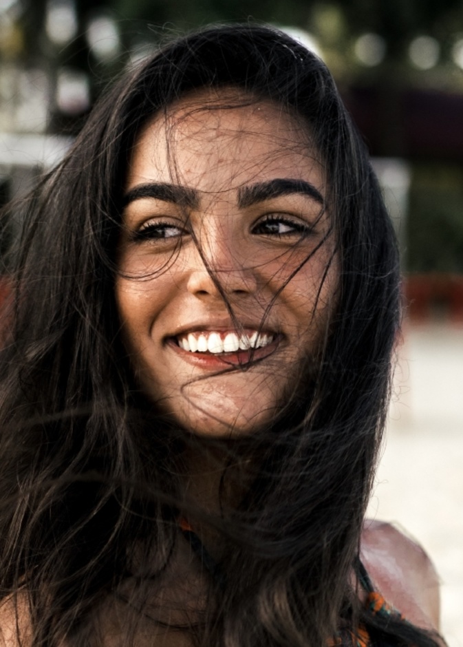 تمتعي بابتسامة بيضاء بأفضل الطرق التجميلية لاستعادة جمال نفسيتك