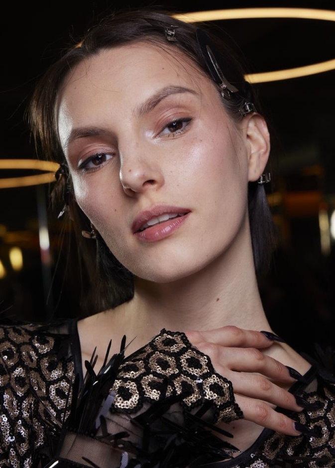 ما هي درجات لون البشرة والطريقة الصحيحة لمعرفة لون بشرتي 2023