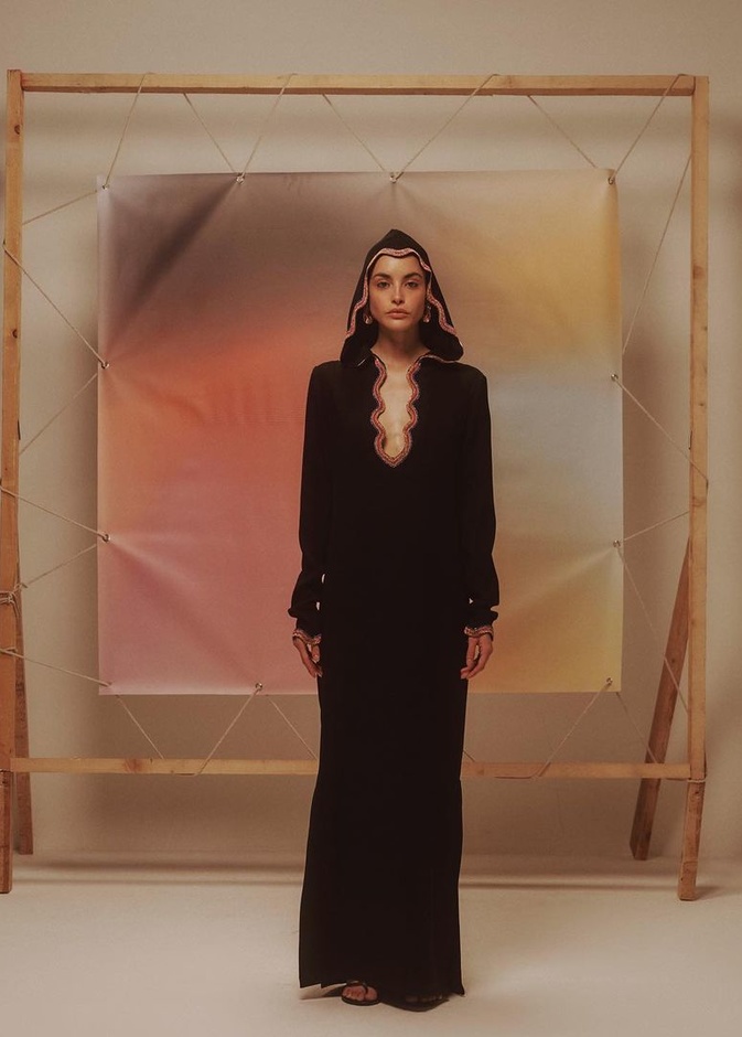 تصاميم متنوعة من الجلابيات الرمضانية بتوقيع المصممات الخليجيات