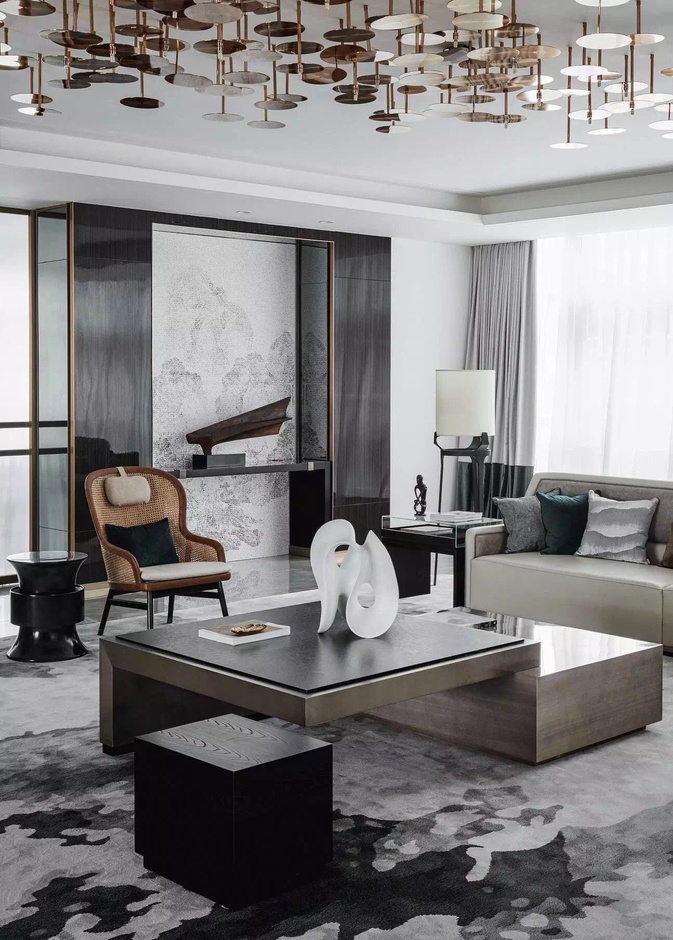 كرسي من الخيزران بتصميم مريح