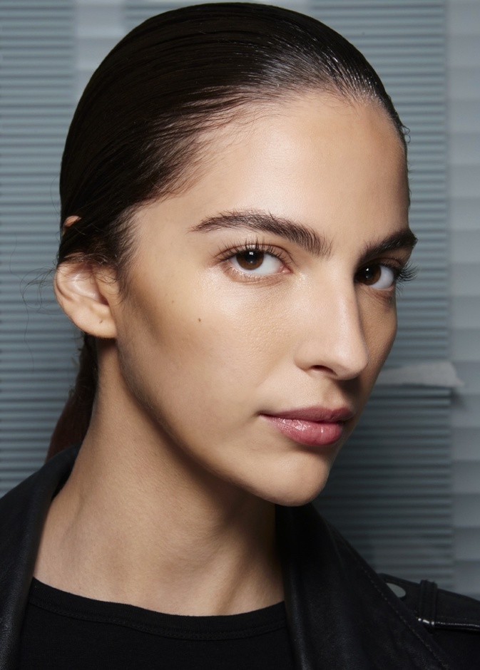 أسرار الحصول على بشرة رطبة خلال الشهر الفضيل