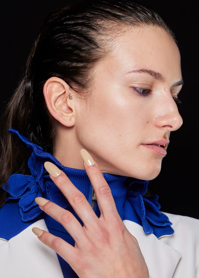 تشقق اليدين والقدمين... إليك الأسباب والعلاجات المجرّبة