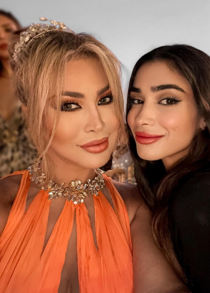 نوال الزغبي وابنتها تيا