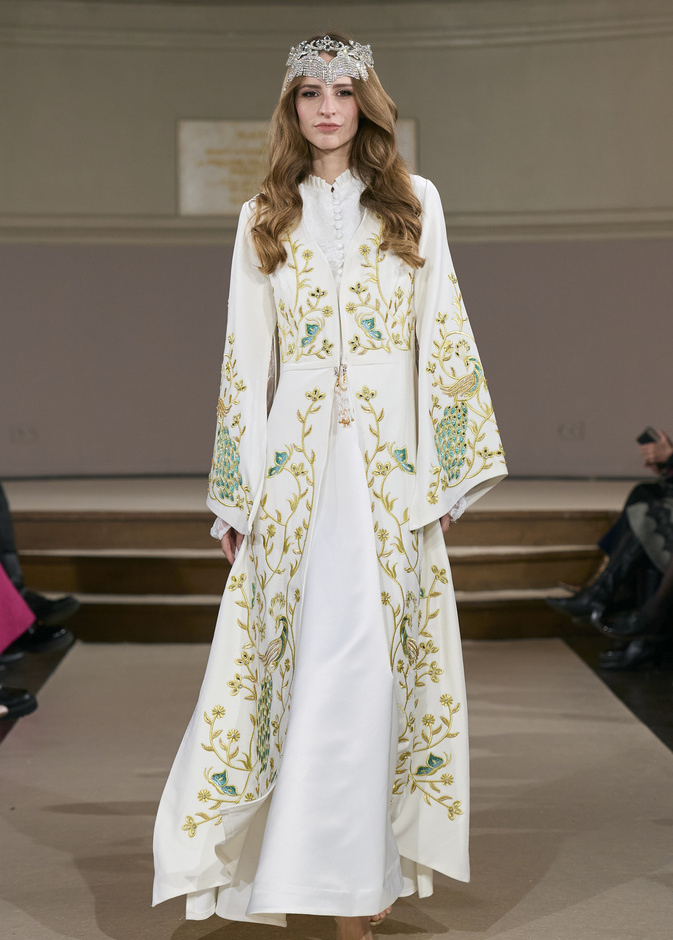 أزياء فاخرة تناسب إفطارات رمضان 2023