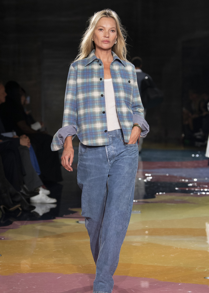 موضة قمصان الكارو الكاجوال