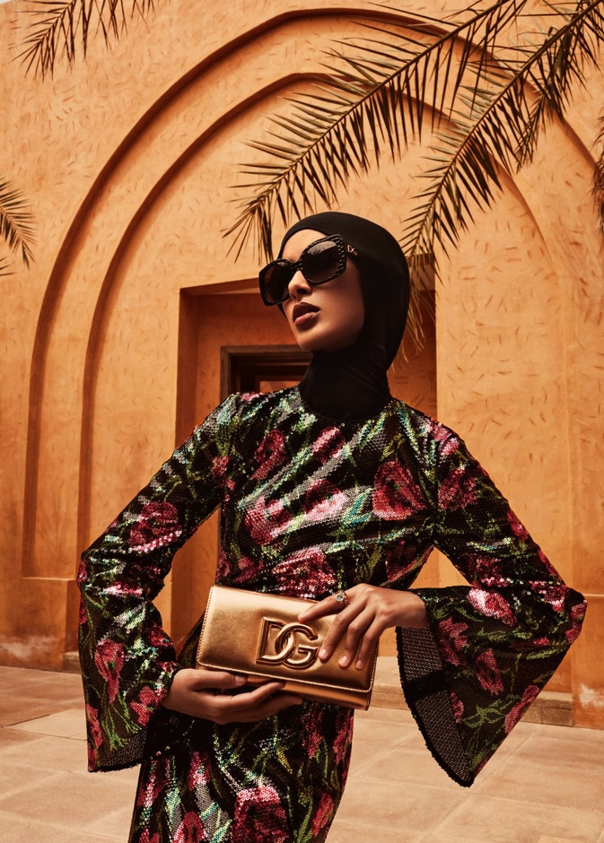 مجموعة "دولتشي آند غابانا" حصرية للإمارات