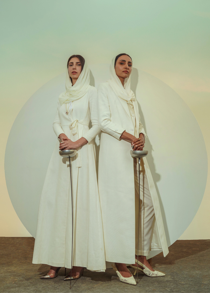 قوة المرأة السعودية في لعبة المبارزة