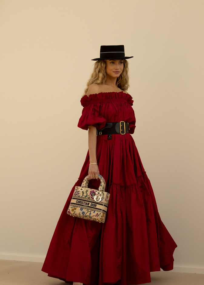 أجمل صيحات الموضة الكاجوال لشتاء 2024 من باريس