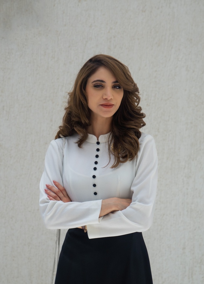 مصممة الأزياء دلال الهاجري تكشف كواليس إطلالات مسلسل "الصفقة"