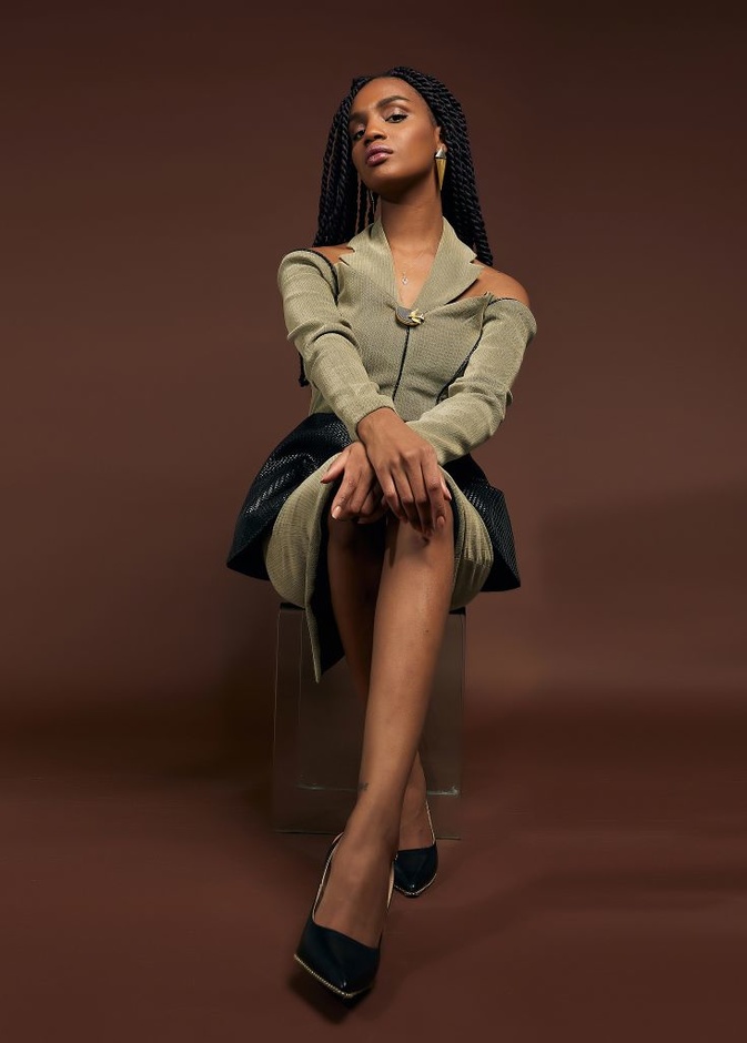 مضاوي المنصور لـ "هي": "أسعى نحو احتواء المصممات وإبراز الصناعة السعودية"