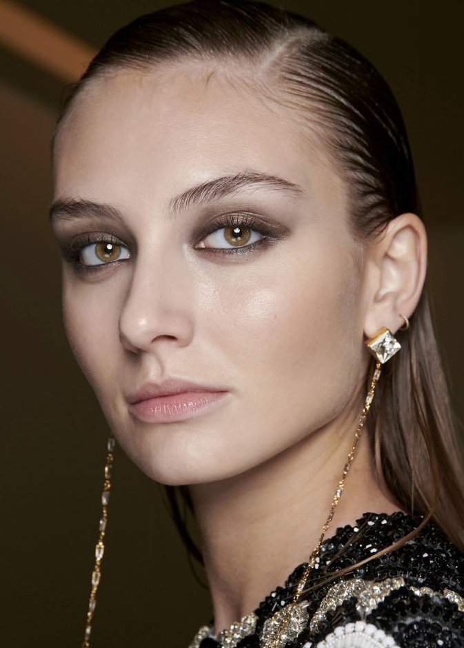 ما مدى فعالية علاجات تقشير الجلد بالليزر وأهم نتائجها