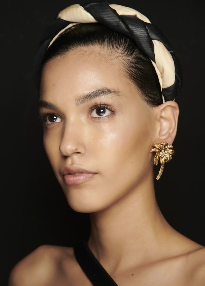 عملية شد الوجه.. نكشف لك أنواعها وتقنياتها وآثارها الجانبية