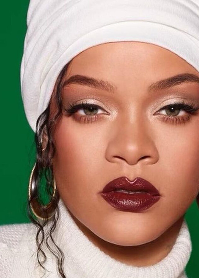 النجمة العالمية ورائدة الأعمال ريهانا استمر سيجدك النجاح على الطريق