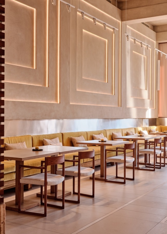 مطعم توبلوم الرياض.. تجربة جديدةمن رائدة الأعمال الإماراتية شيخة المهيري