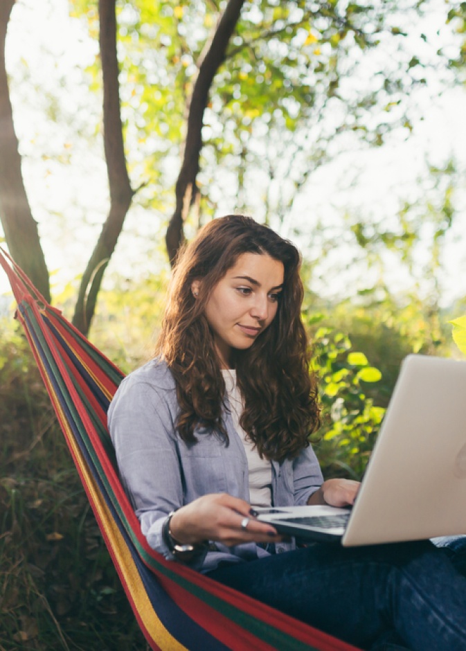 يجب المحافظة على التواصل عن أحدث التطورات والتغييرات التي حدثت في الشركة