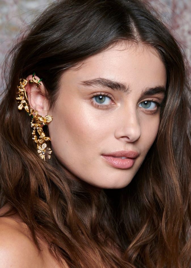 التنظيف ضروري وصحي للبشرة من وحي Alexandre Vauthier