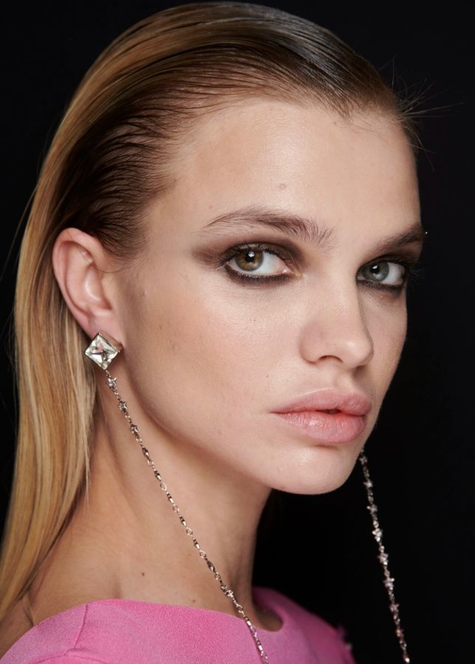 مكياج عيد الفطر بظلال برونزية من دار Georges Hobeika