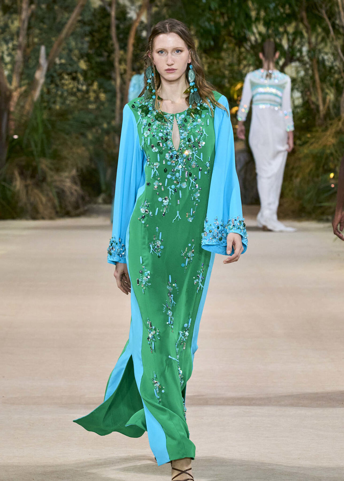 تصاميم مطرزة تناسب إفطارات رمضان 2023