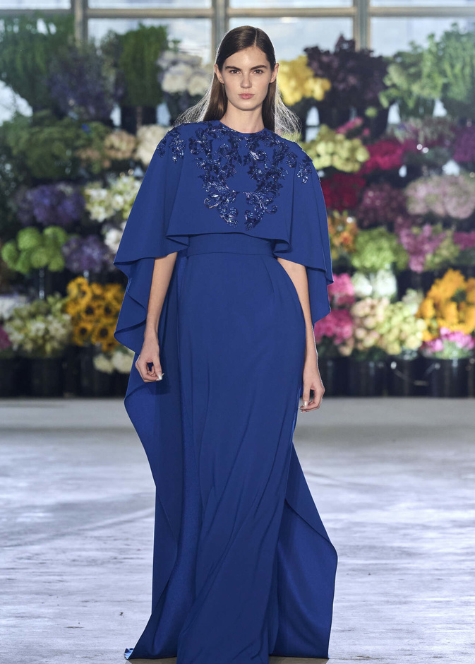 تألقي بالتصاميم الزرقاء المحتشمة في رمضان