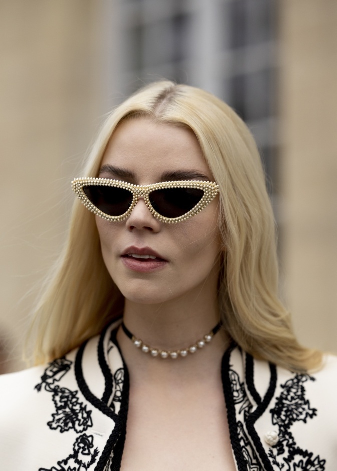 موضة النظارات الكلاسيكية والموديلات الشيك