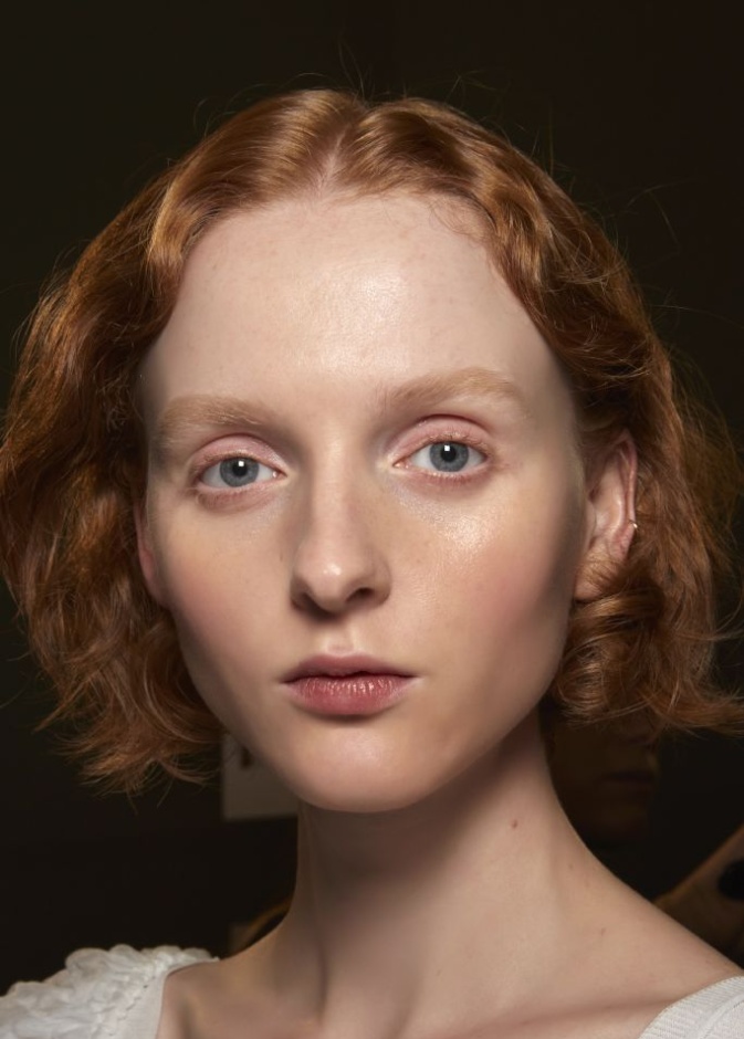 علاقة البشرة مع الفيتامين "سي" ومدى قوة فعاليته على الجلد