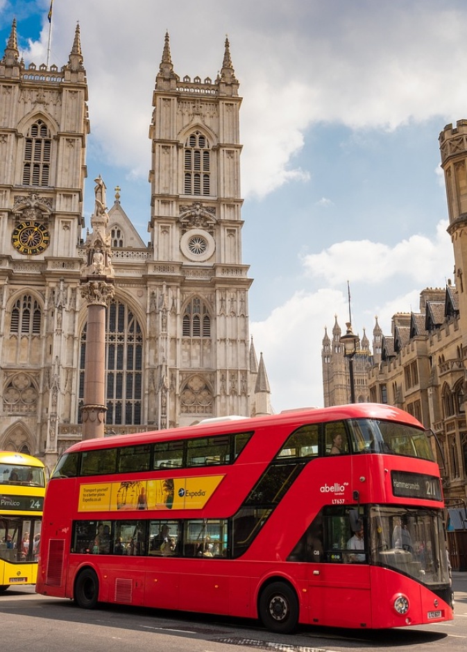استمتع بالعطلة في بريطانيا مع نصائح السفر المفيدة بواسطة Derks24
