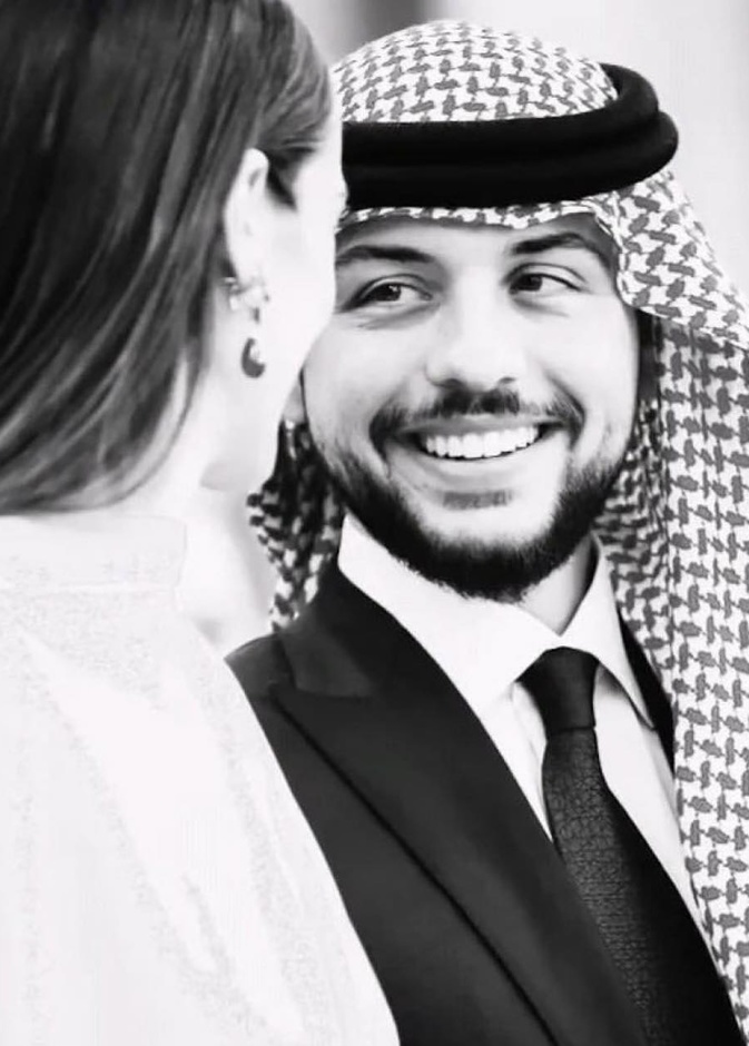 اقيمت مأدبة العشاء بمناسبة زفاف ولي العهد وخطيبته رجوة السيف