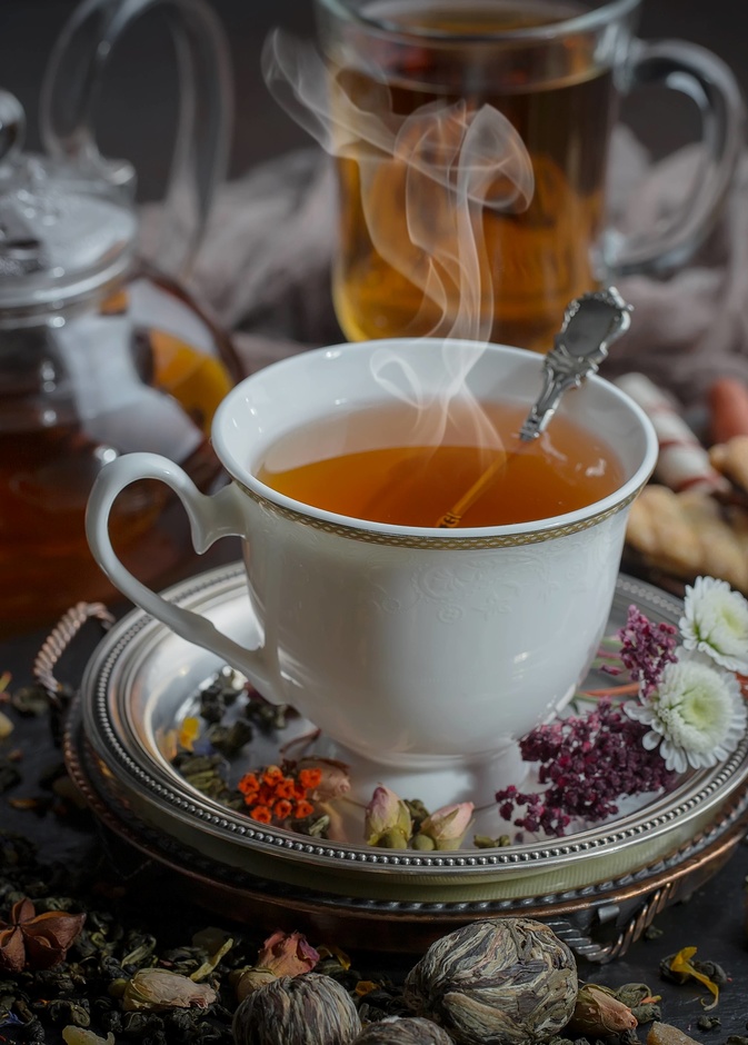 الشاي الأحمر أحد أشهر أنواع الشاي في جميع انجاء العالم وله استخدامات عديدة وفوائد جمة